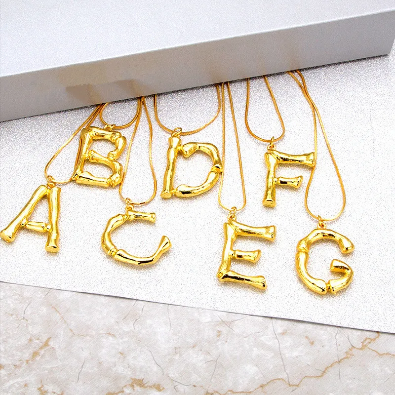 

Women Fashion Necklace A-Z 26 Initials Pendant Letter Necklace For Girl Personalized Jewelry Gold Chain Alphabet Gift For Female