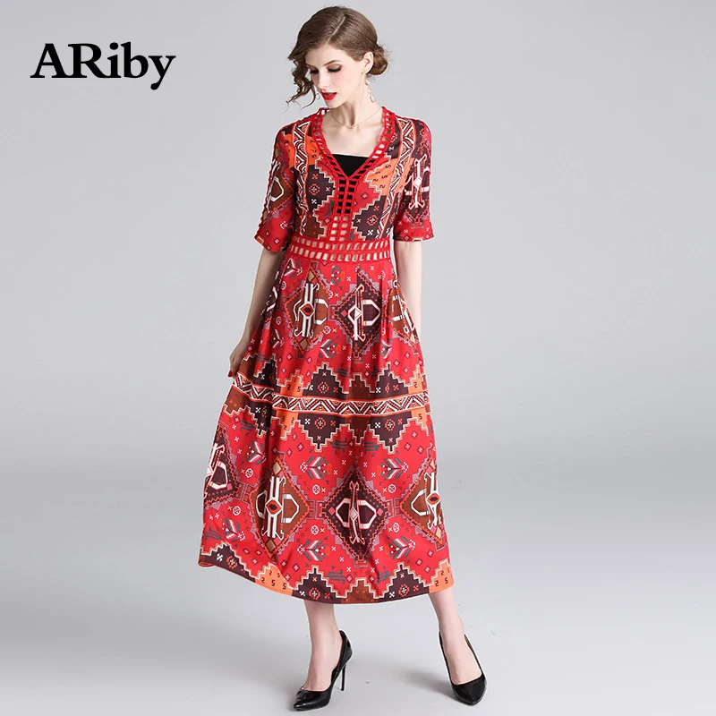 Women Dress V-Collar Printed Long Maxi Dress 2019 Summer New Fashion Bohemian Beach Half Sleeve Hollow Out Empire A-Line Dress