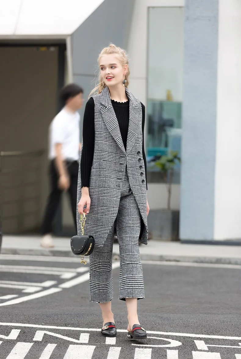 Professional suit vest suit female Woolen plaid autumn new Korean fashion temperament summer pants lattice two sets of spring