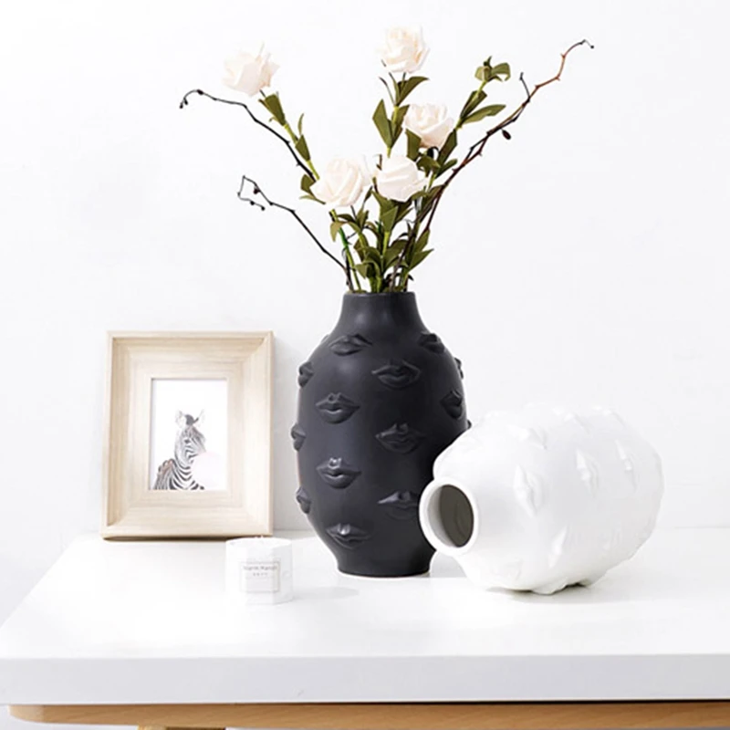 

Ceramic Vase Nordic Modern Sculpture Home Decoration Home Ornaments Creative Table Piece