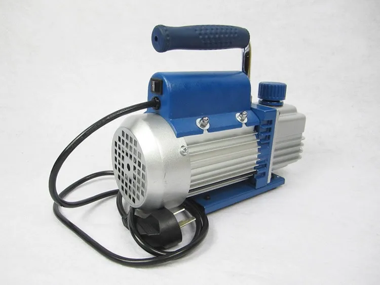 Vacuum pump (7)