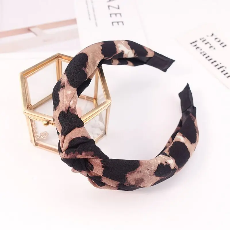 HTB1rwglXTjxK1Rjy0Fnq6yBaFXa0