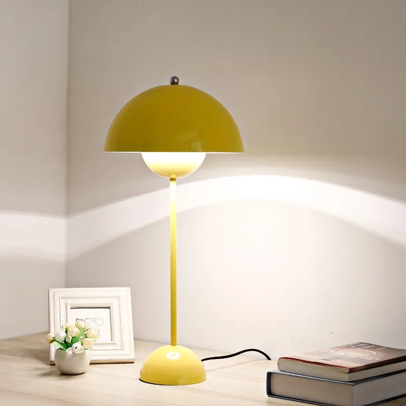 

Northern Europe Postmodern Concise Macarons Fashion Table Lamp Bedroom Study Parlor Office Library Decoration Lamp Free Shipping