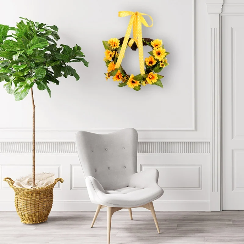 

Heart-Shaped Decorative Artificial Flower Wreath Garland With Yellow Sunflower And Green Leaves Front Door Window Decorations