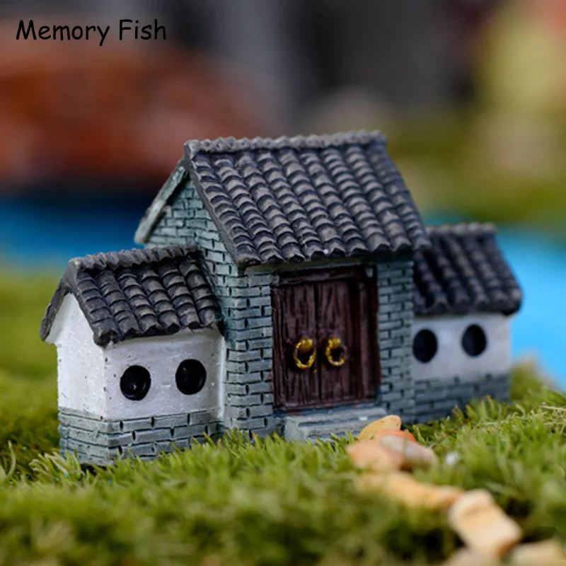 mini garden figures