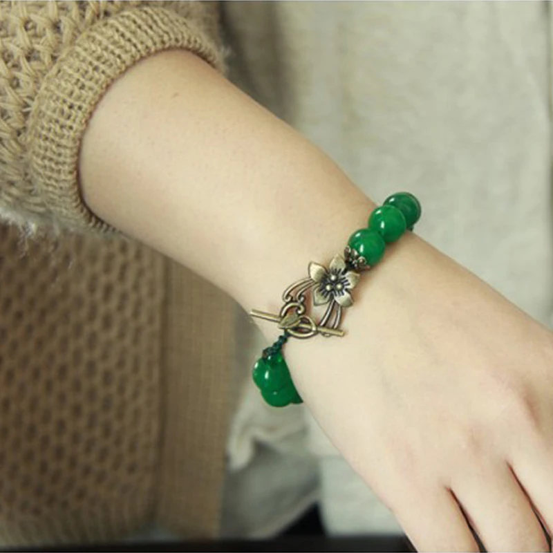 

Ethnic Tibetan jewelry wholesale retro Lotus Lucky Malay green bracelet C-050