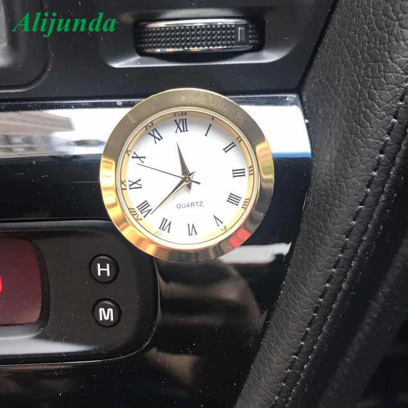 Автомеханика кварцевые часы мини часы цифровой указатель аксессуары для отделки автомобилей для Защитные чехлы для сидений, сшитые специально для Chery Geely EMGRAND EC7 EC7-RV EC8