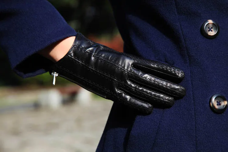 Новинка, женские перчатки из натуральной овечьей кожи на молнии, осенне-зимние теплые плюшевые модные черные перчатки для вождения, женские XC-111-9