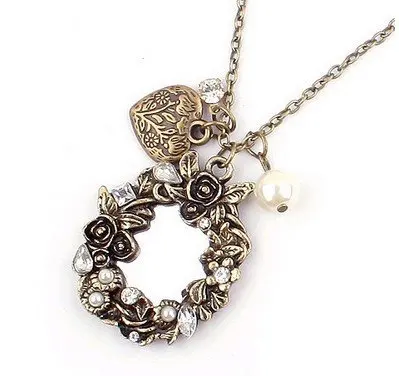 

2013 New Arrival Retro Fashion Style Heart Pearl Hollow Flower Circle Long Pendant Necklace N305