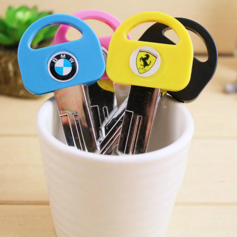 

1pcs/sell 0.7mm Kawaii Cute Car keys Model caneta Black Ballpoint Pens For Office Stationery Writing School Supplies