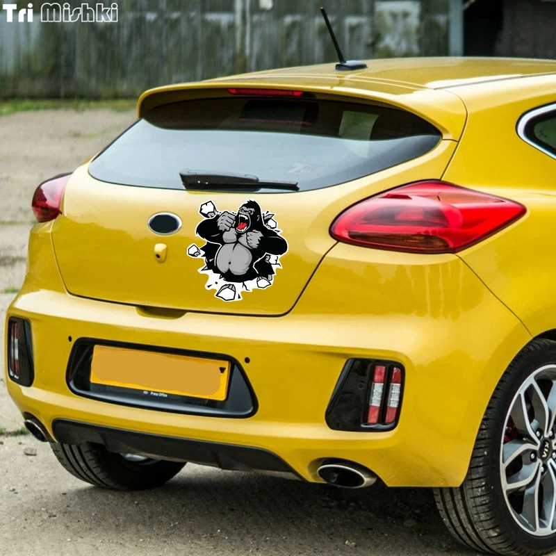 2016-KIA-Pro-Ceed-GT-Review-Rear-Angle-Close-carwitter__