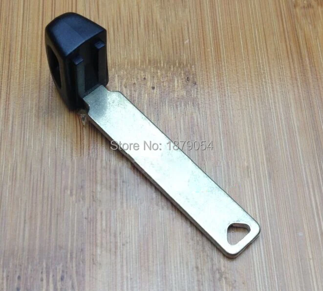 New Toyota camry key blade 2012 (15).jpg