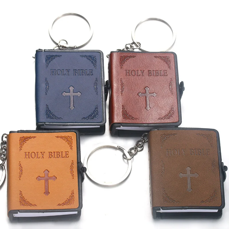 

Hot New Bible Keychain Portable English Bible Pendant Stylish High-end Leather Readable Mini Bible Pendant Religious Christian