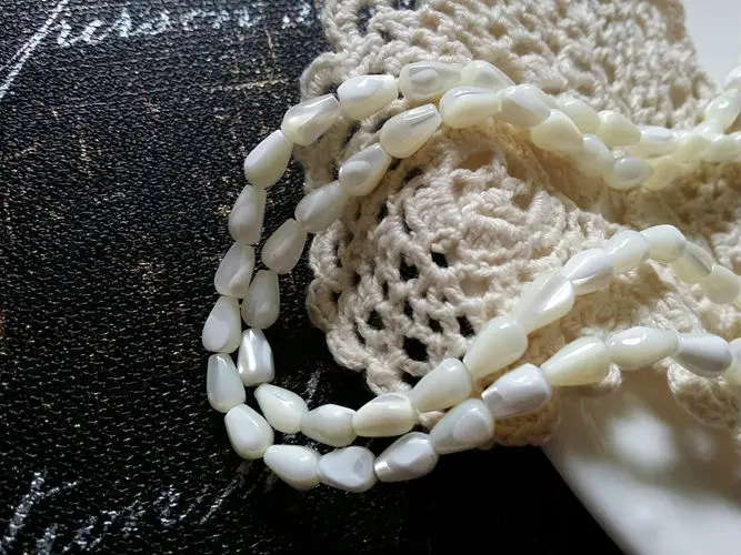 

4*7mm 116pcs " Water Drop " 100% Natural Seashell Strand Loose Jewelry Beads