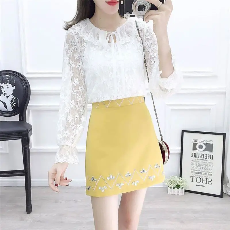 

Spring Clothes Women Tracksuit Female Long Sleeve Lace Blouses + Short A Line Skirts Suits Girl Students Slim Two Piece Set F88