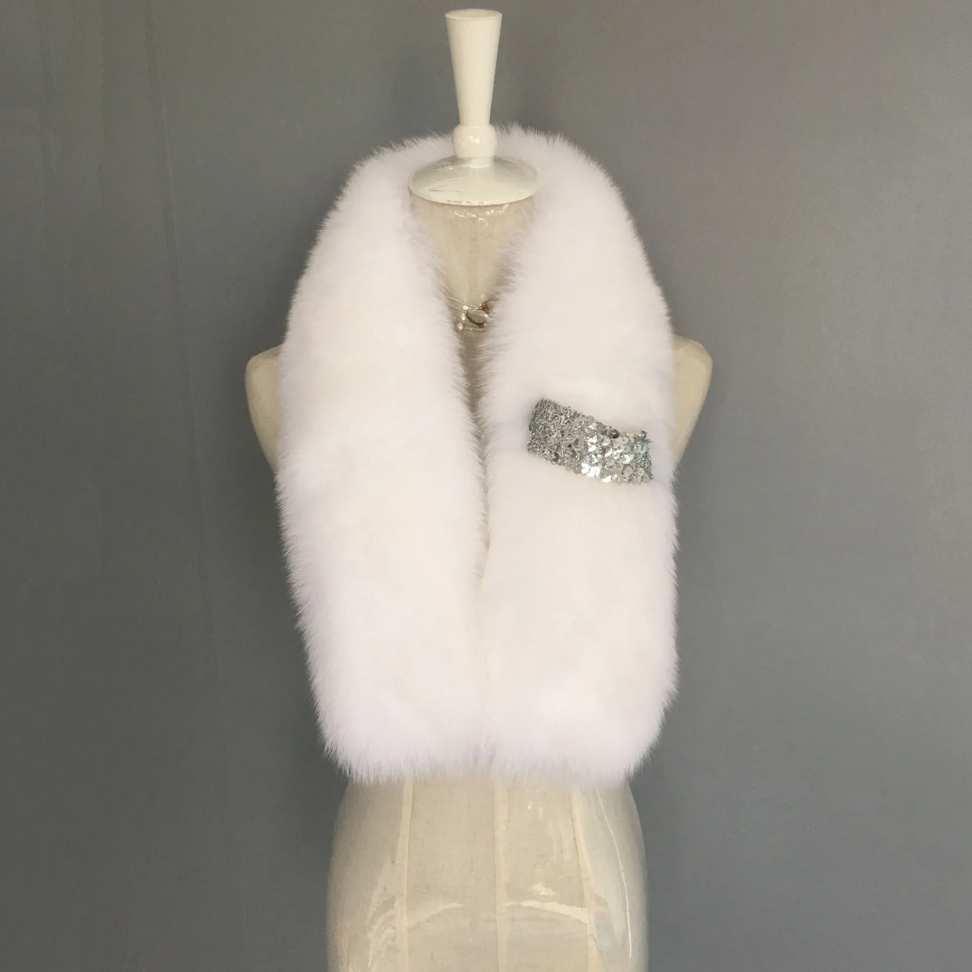 

2018 new style new fox fur scarf solid color wild ladies fur scarf factory direct sales HN178