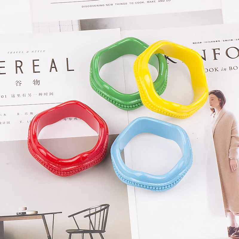 Classic Resin Cuff Engraved Rope Fashion Bracelets Bangles for Women Acrylic Wide Bracelets Female Simple Charm Wedding Jewelry (1)