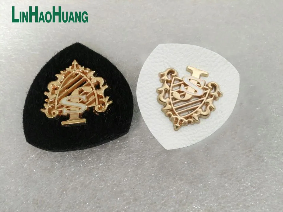 

15pcs/lot black/white PU leather label with metal alloy logo jeans/jacket leather free shipping 2016042202