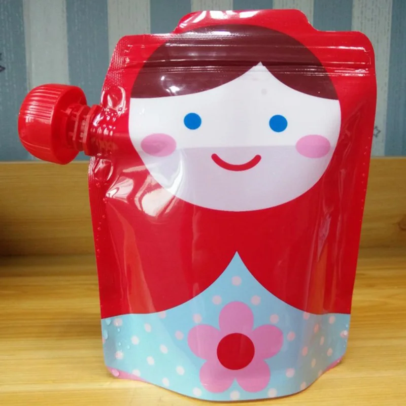 2017 Random Plastic Reusable Food Pouch Cute Squeeze Food Packaging