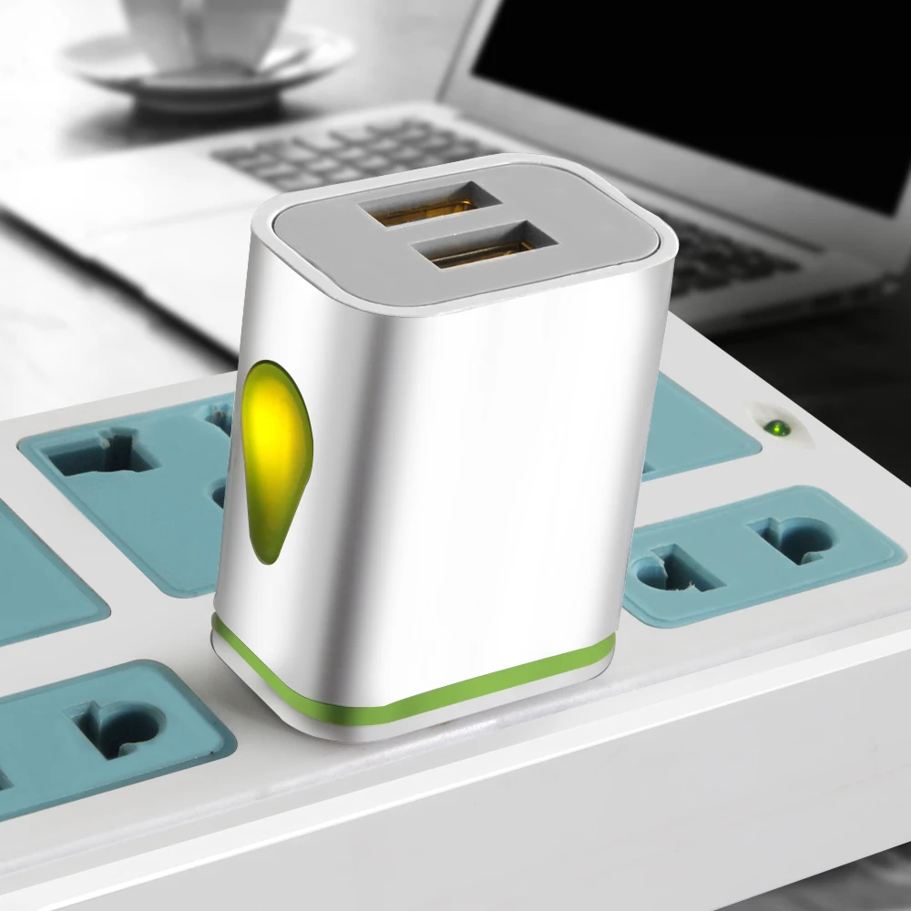 Зарядное устройство с 2 USB портами и светодиодной подсветильник кой 5 В А|wall