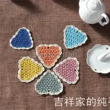 Новая мода Европейский 12x12 см вязаное крючком кружево, хлопок doilies для свадебного декора дизайн сердца coaster с красочными подушечками чашки holde