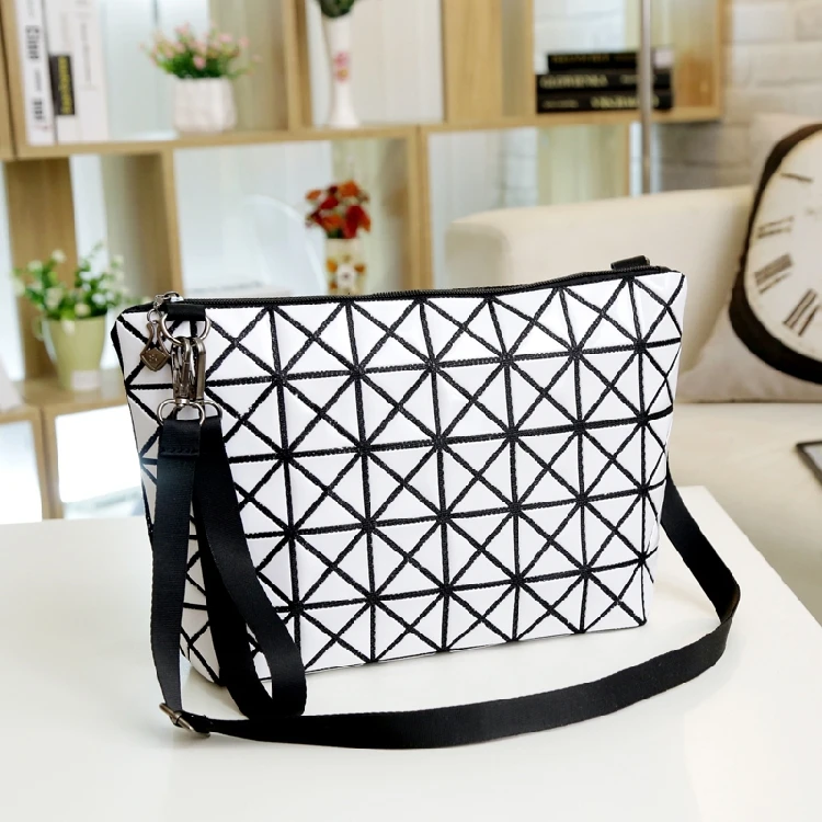 2014 New Arrival Plaid Women Handbags Lady Letter Zipper Shoulder Bag Versatile Messenger 6 Colors Free Shipping | Багаж и сумки