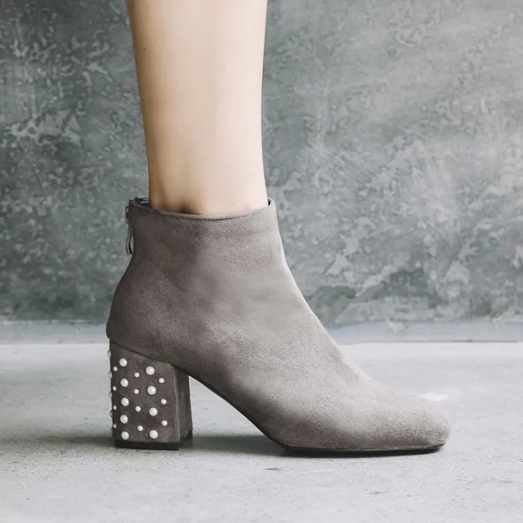 

Big Size 11 12 13 14 15 16 Coarse-heeled boots, grinding willow nails and back zipper on the tips of cattle Suede Boots