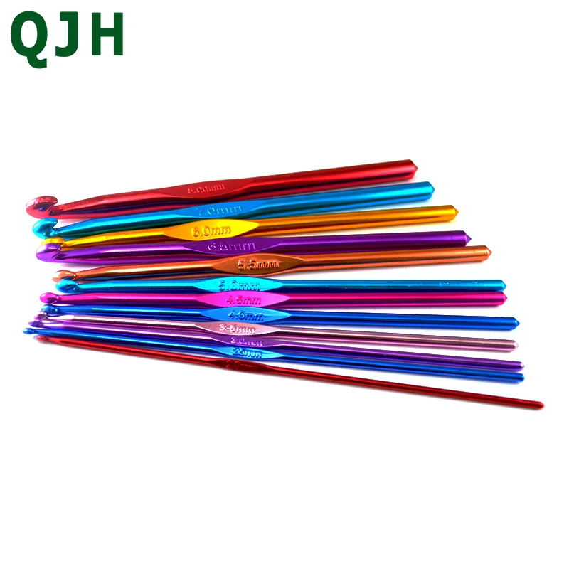 12Pcs Crochet Hooks Mix 2.0MM-8MM metal Grip Crochet Needle Set Yarn Craft Kit Knitting Accessory For Women Mom Gift