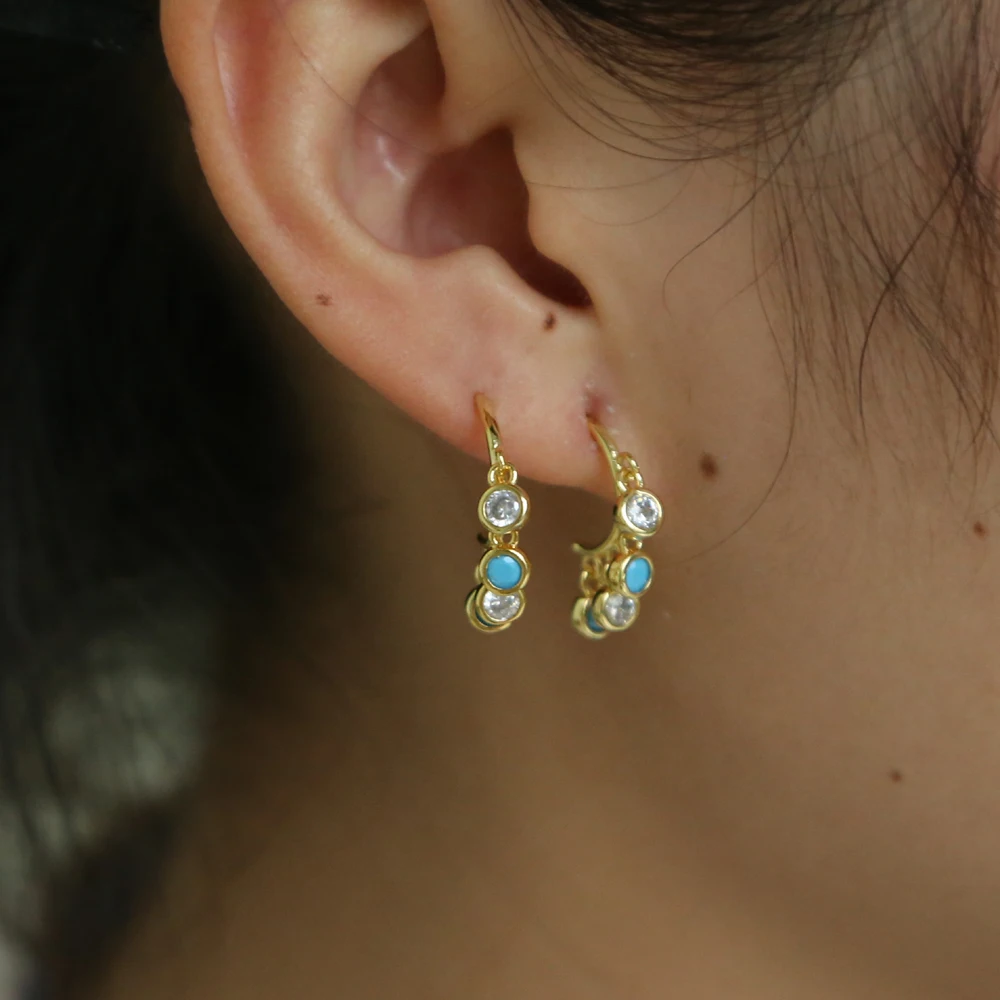 brass y earring (1)