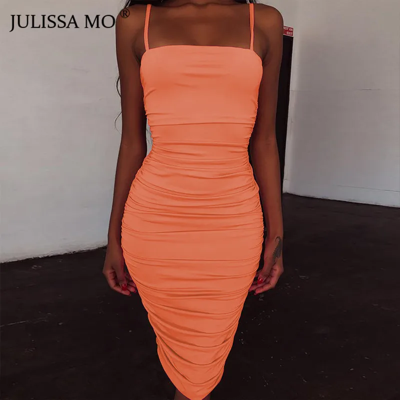 Женское облегающее платье JULISSA MO черное с драпировкой на бретельках открытой
