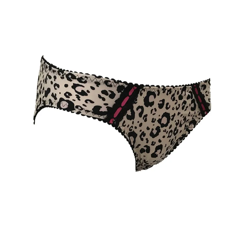 2018 hot Sexy Bikini Men's Underwear Briefs Charming Leopard Spandex Nylon Elastic Male Undershorts Brief Men Underpants 5