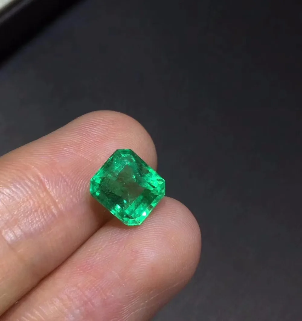 

AIGS certificated 2.09ct Octagonal Faceted Vivid Green Natural Emerald Loose Gemstones Loose Stone