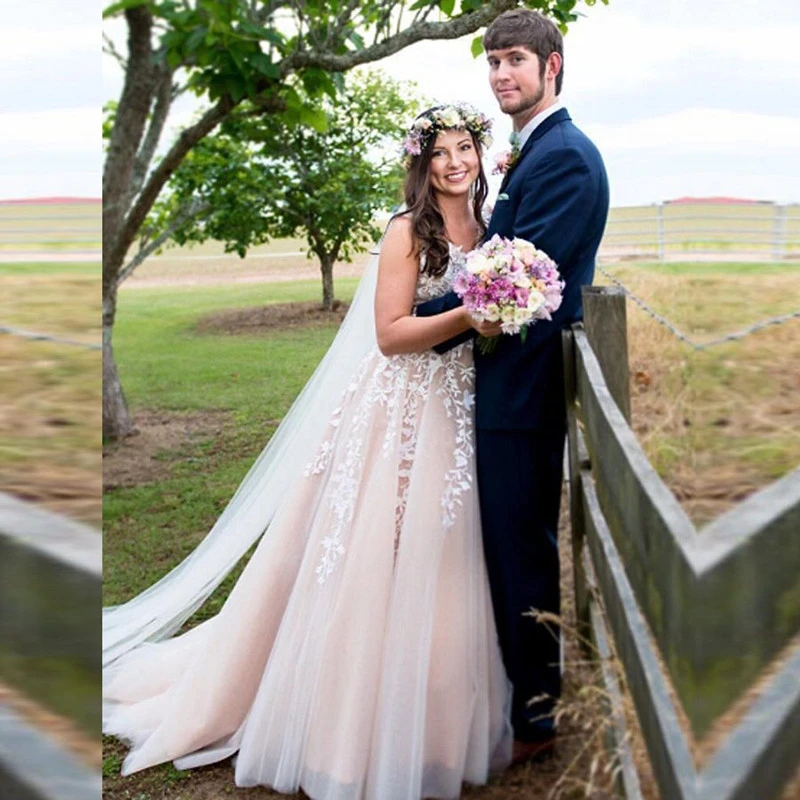 

2019 Beach Boho Wedding Dresses V-Neck Lace Beading Vestido De Noiva Lace Appliques Gown Tulle Bridal Dress Robe De Mariee