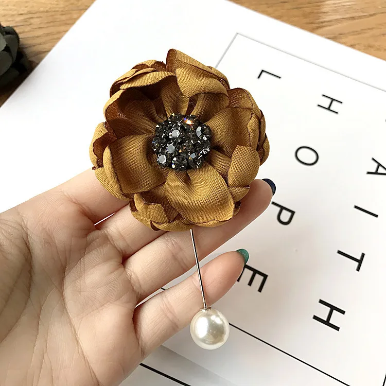 

i-Remiel High-grade Korean 2018 Fashion New Big Flower Rhinestone Brooch Long Needle Pin Corsage Women Pearl Jewelry Accessories
