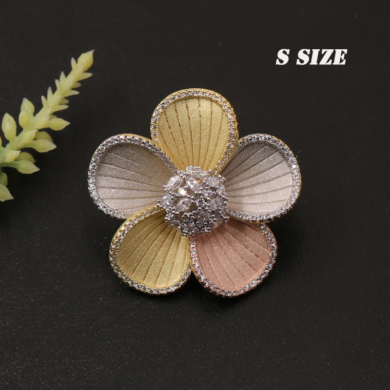 

Lanyika Fashion Jewelry Great Classic Graceful Flower Pin Brooch Pendant Dual Use for Engagement Banquet Luxury Bridal Gift