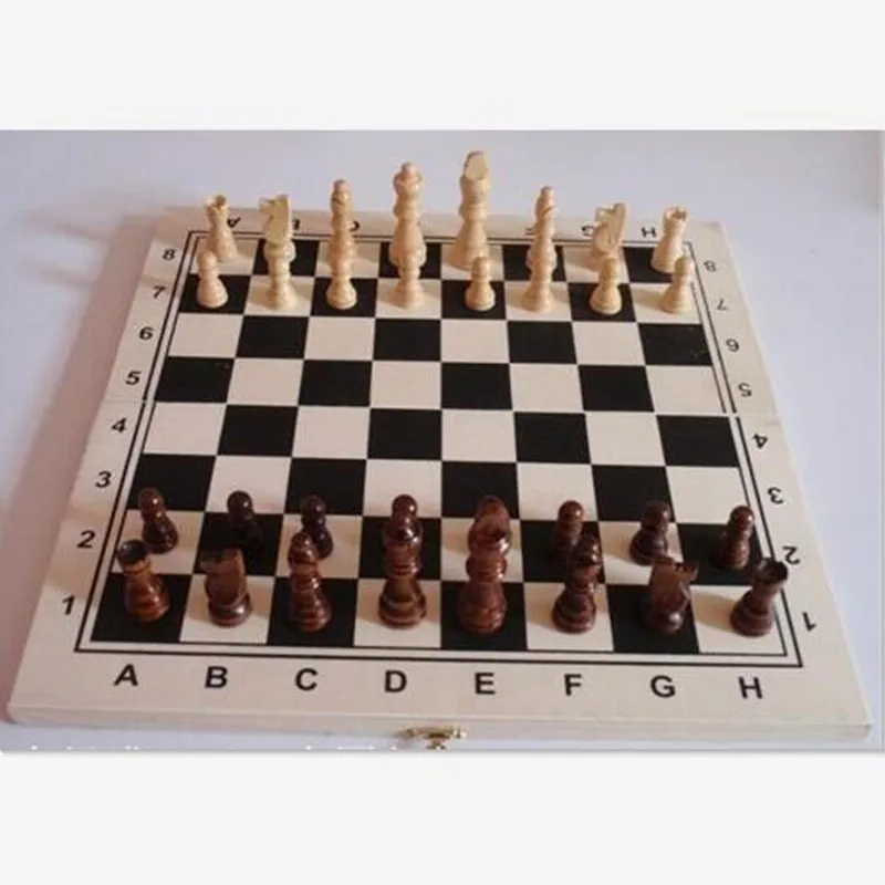 

New Foreign Trade Green Wood Real Wood and Fine Chess 2.2 Inches
