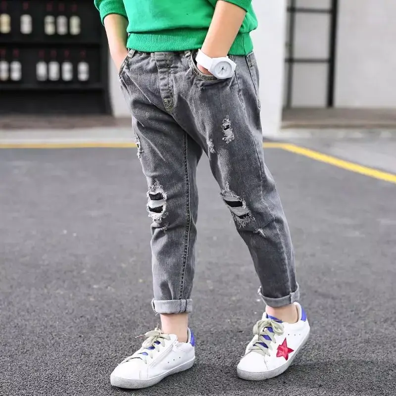 

2020 New Boy Spring Autumn Loose Hole Jeans