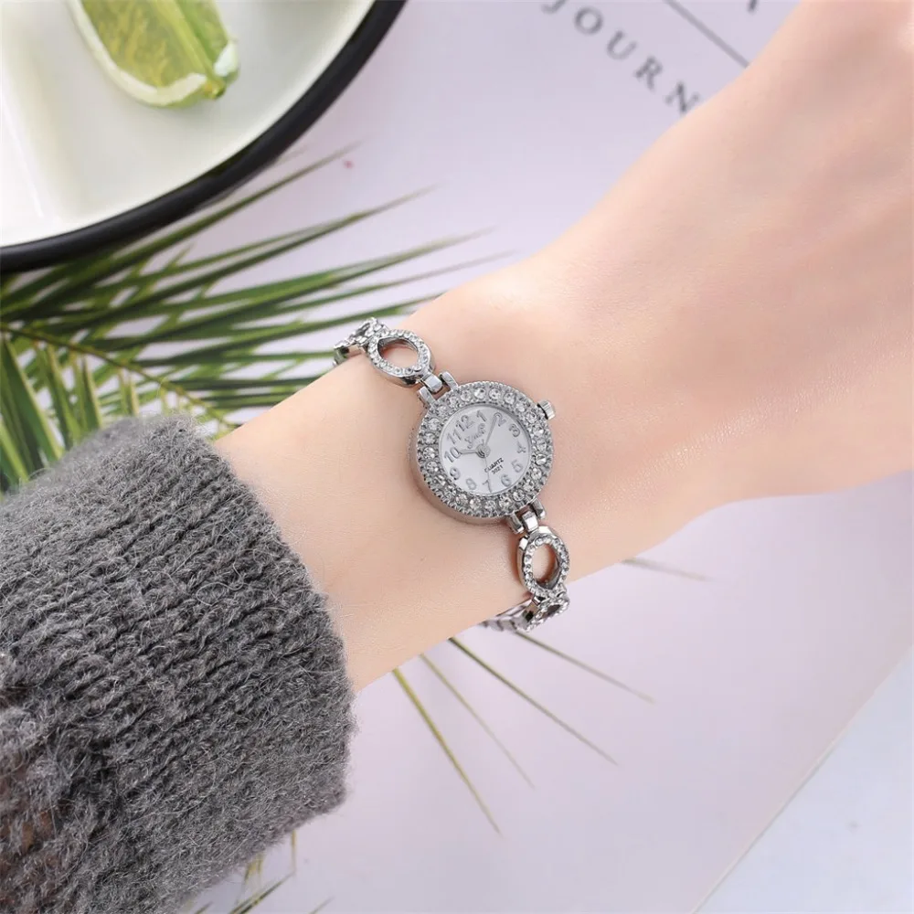 

Fashion Horloge Dames Current Popular Factor Women's Watches Best Sellers With Rhinestone Quartz Clock Mechanism Large @50