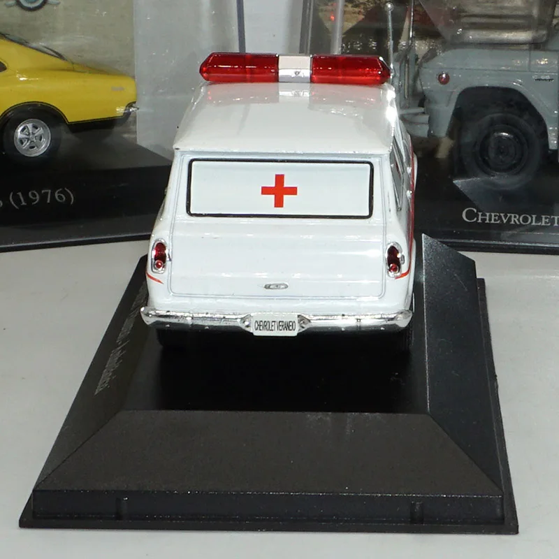 Коллекция бутик 1/43 весы миниатюрные CHEVROLET VERANEIO скорой помощи дисплей Модель сплава литой винтажный автомобиль подарок на день рождения