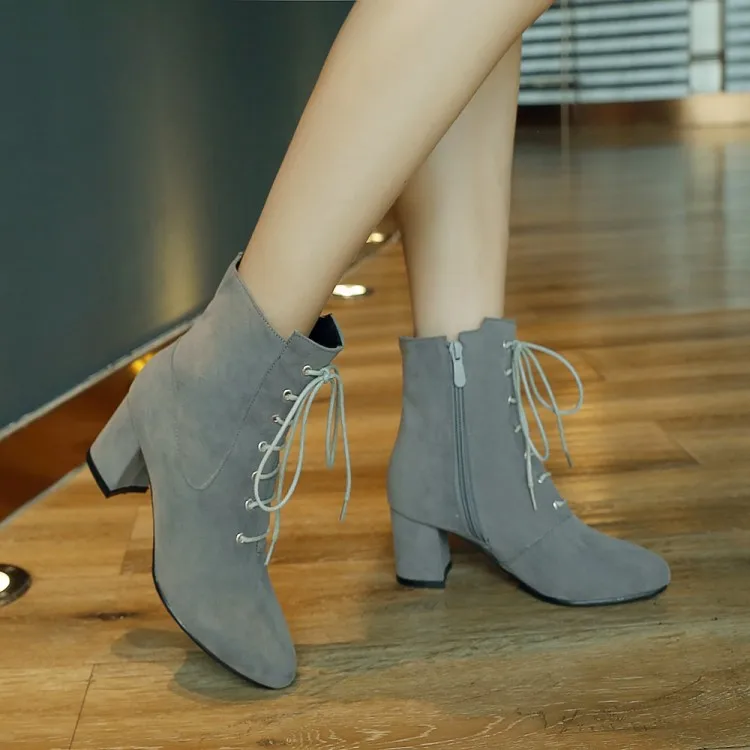 

Big Size 11 12 13 14 15 16 17 Euro-American style round head, thick heel, high heel front lace side zipper boots