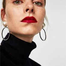 Big Round Pendant Drop Earrings New Arrival Circle Statement Luxury Simulated Pearl Earrings for Women Charm Wedding Jewelry