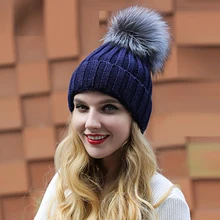 Женская зимняя шапка, Модные Акриловые вязаные головные уборы с помпоном из лисьего меха, качественный капот, женская шапка из натурального меха на зиму