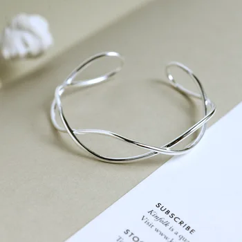 

S925 Sterling Silvery Bracelet Wave Twist Opening Fashion Simple