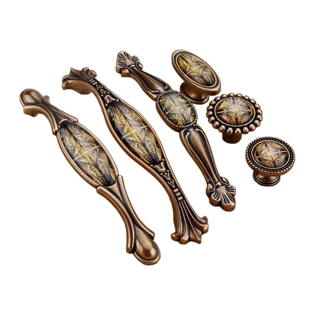 Cheap Classical Cat Eye Wardrobe Handle Simple European Fine Yellow Coffee Pull, Kitchen Furniture Cabinet Drawers Wine Cabinet Knob Cheap Classical Cat Eye Wardrobe Handle Simple European Fine Yellow Coffee Pull, Kitchen Furniture Cabinet Drawers Wine Cabinet Knob