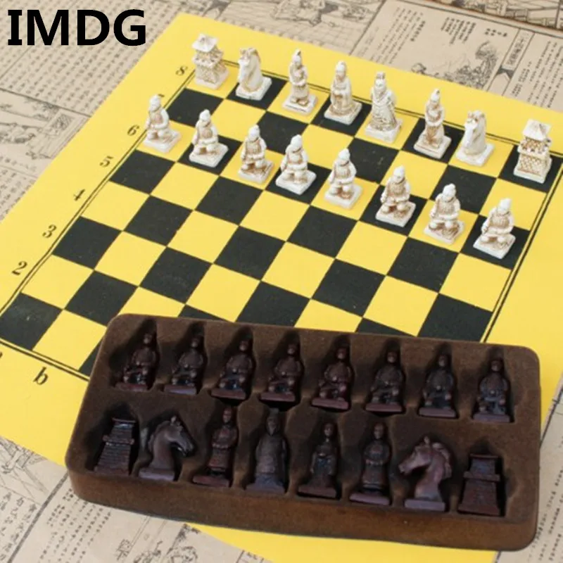 

New Antique Chess Small Chess Pieces Leather Chessboard Xi'an Terracotta Warriors Chess Figures