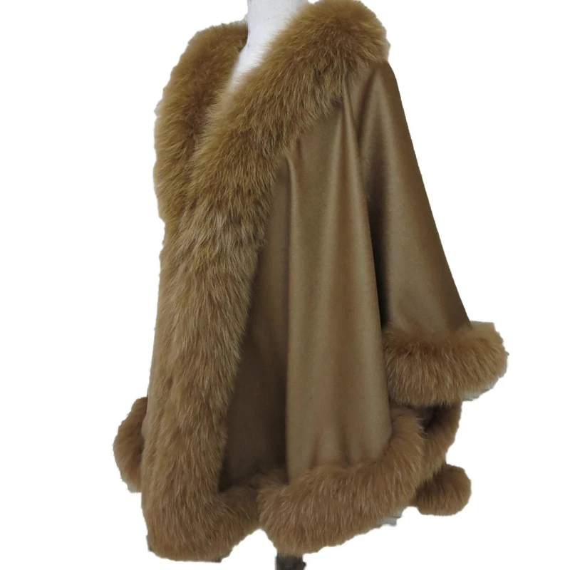 Женская накидка-пончо из натурального