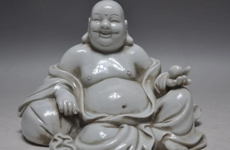 

7"old chinese Dehua white Porcelain Wealth lucky Maitreya Buddha Amitabha Statue