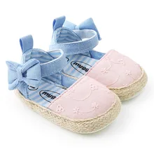 Сандалии с бантом для девочек; летние хлопковые сандалии для новорожденных девочек; модная пляжная мягкая обувь; сандалии принцессы;
