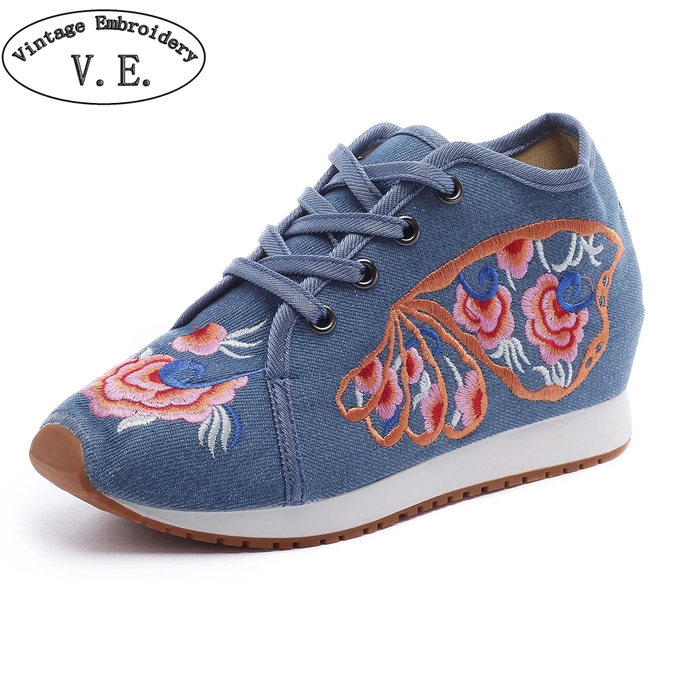 

Women Embroidery Sneakers Chinese National Canvas Female Sneaker Shoes Lace Up Rubber Bottom Platform Flats Zapatillas Mujer