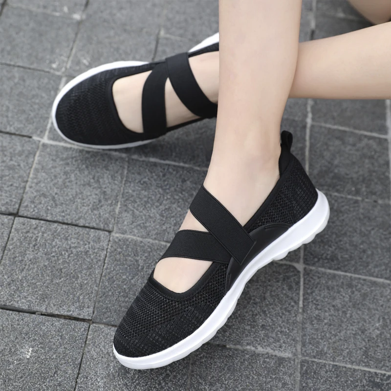 

2019 Sport Shoes Women Elastic Band Comfortable Light Dancing Training Shoes Flexible Massage Outdoor Loafers Women Sneakers